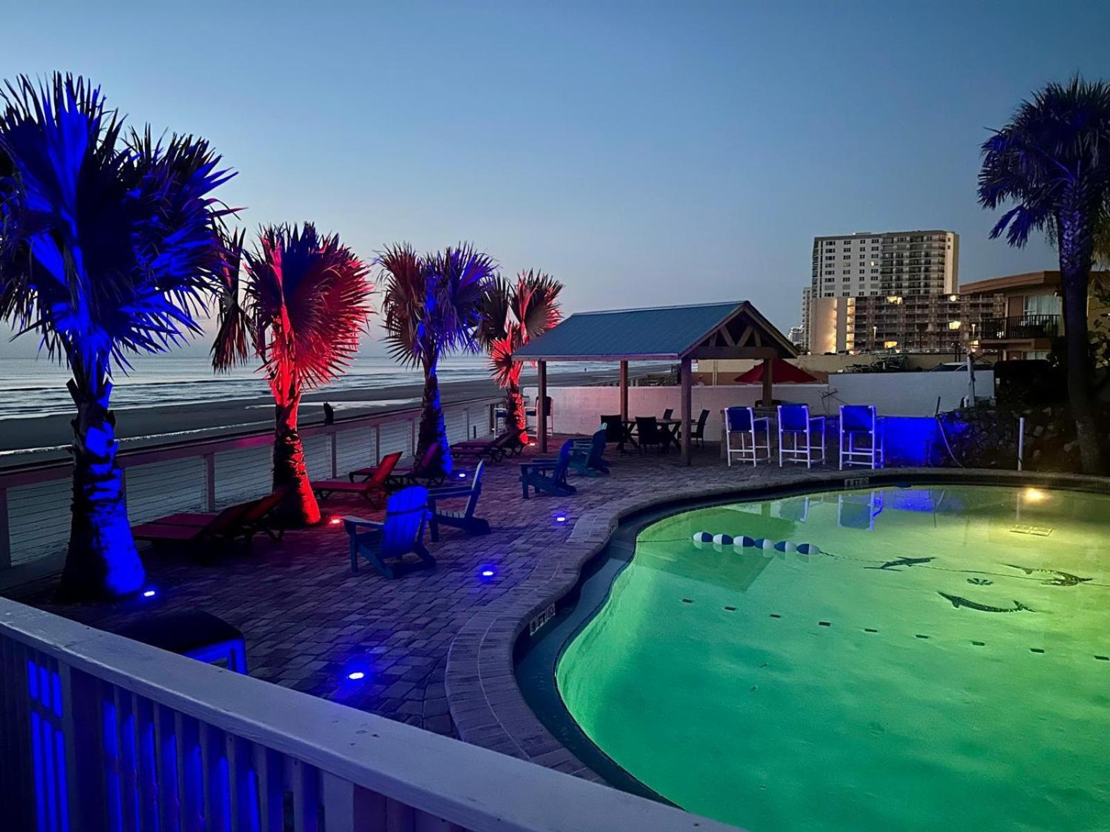 Flamingo Inn Beachfront - 데이토나 비치 외부 사진