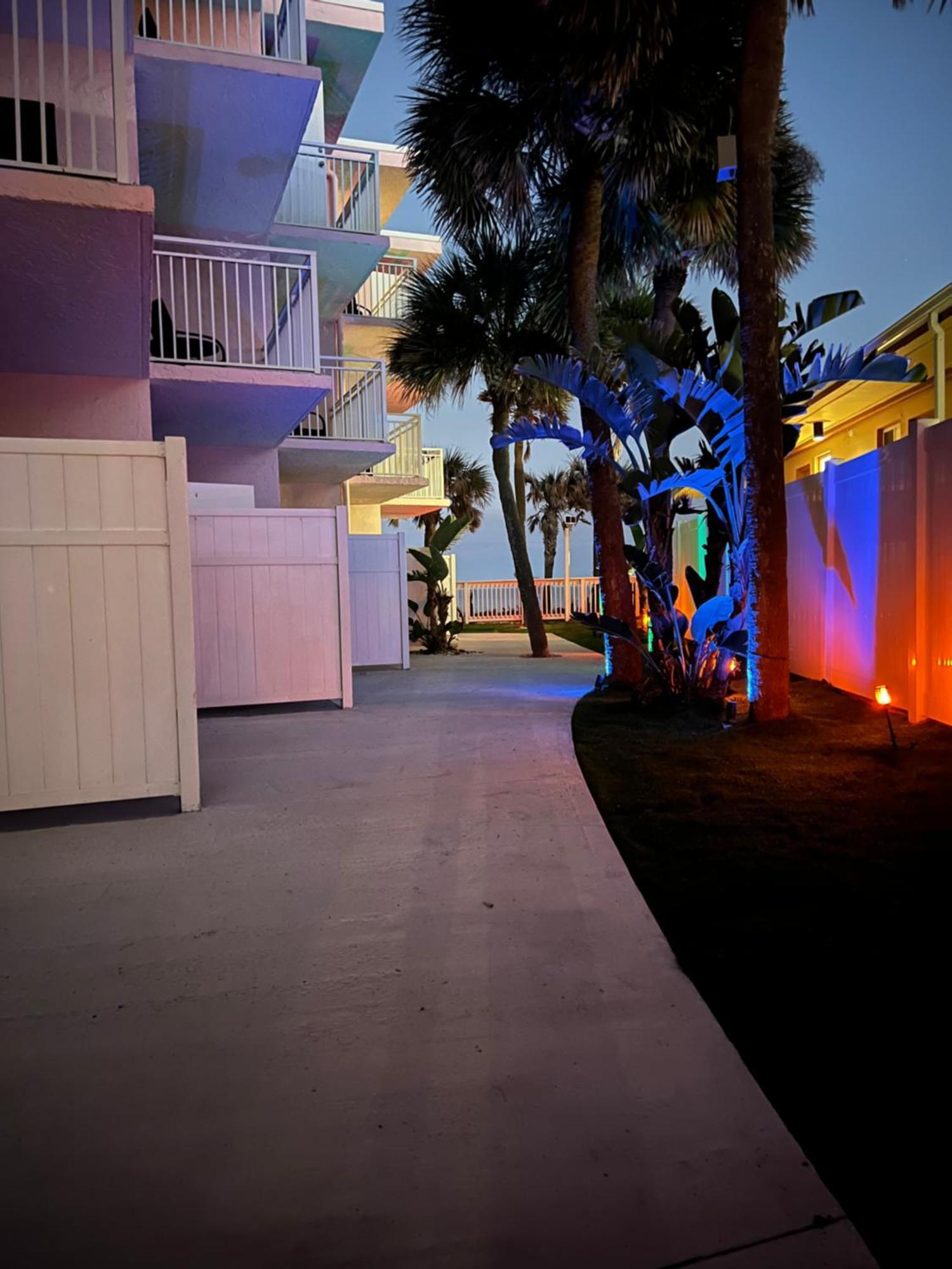 Flamingo Inn Beachfront - 데이토나 비치 외부 사진