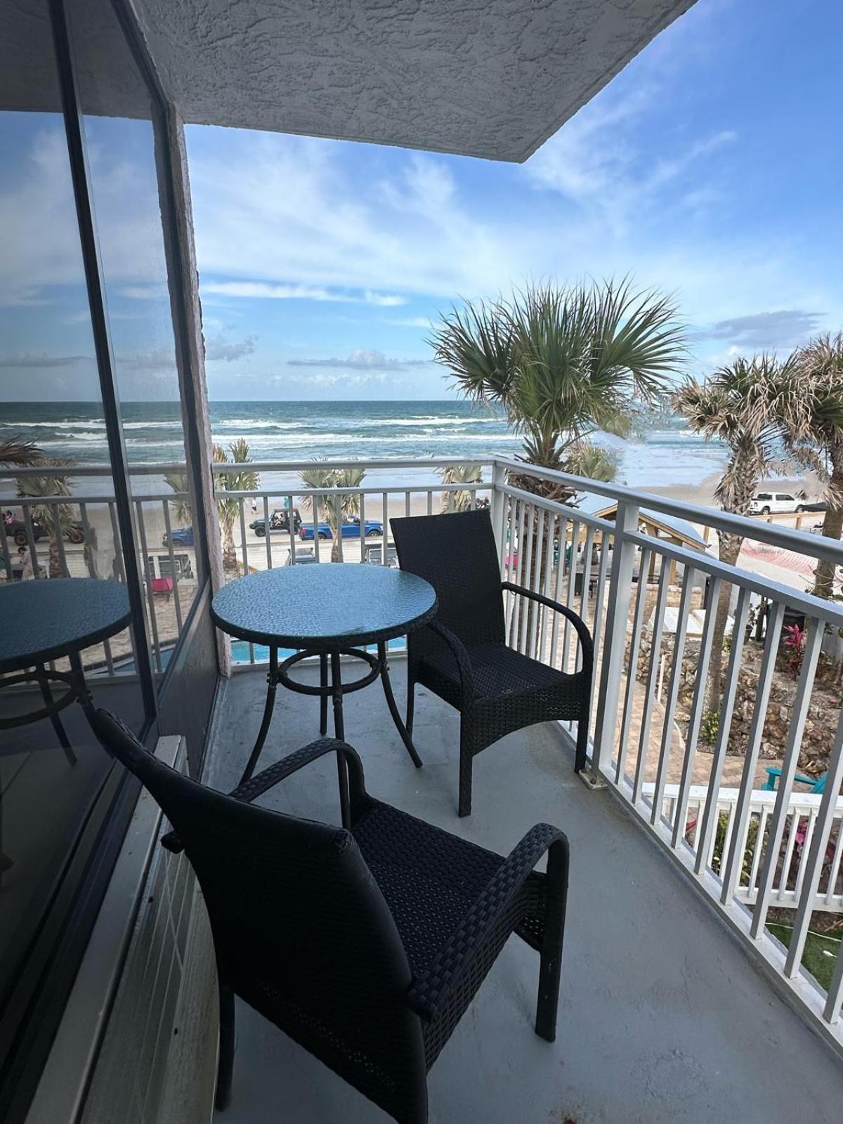 Flamingo Inn Beachfront - 데이토나 비치 외부 사진