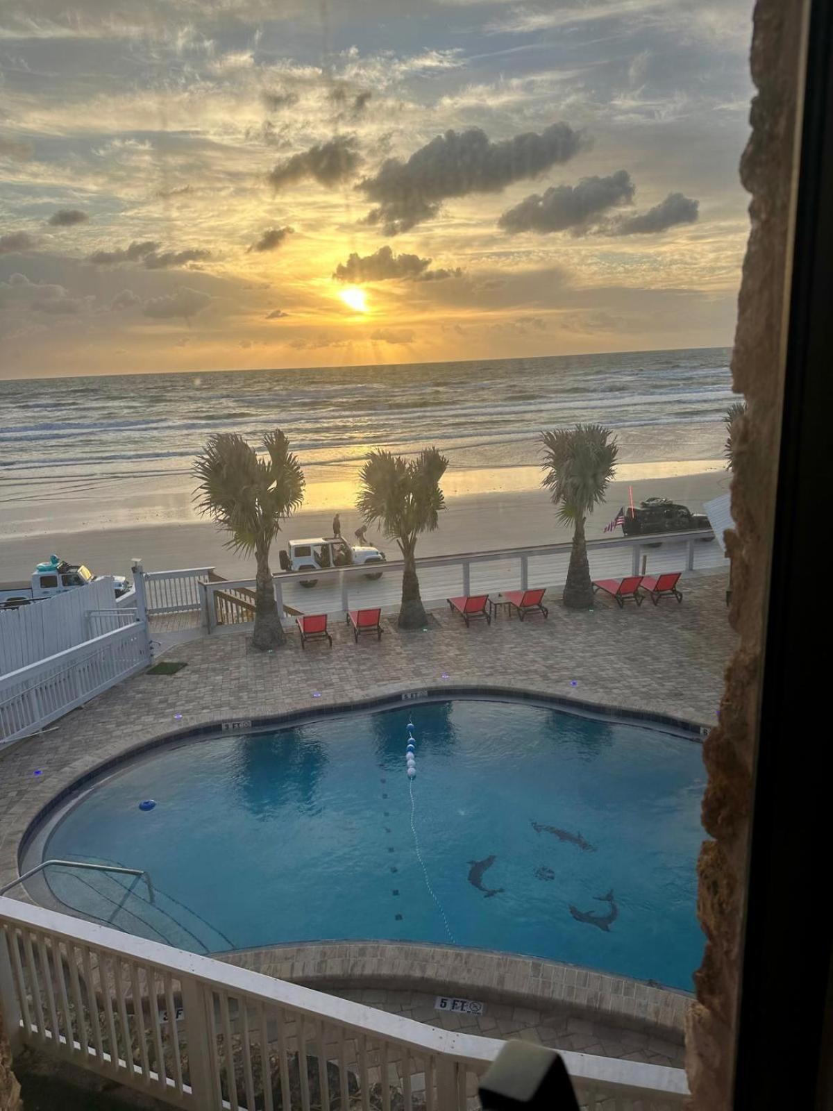 Flamingo Inn Beachfront - 데이토나 비치 외부 사진